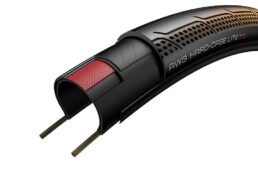 ボントレガー・AW3 Hard-Case Liteタイヤ