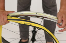 ロードタイヤのはめ方クリンチャー編