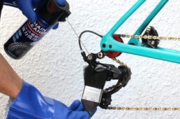 リヤディレーラー本体の洗浄