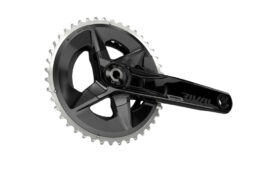 ライバルeタップAXSのクランクセット