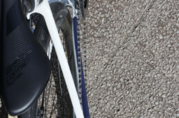 前ギアがインナー、後ろが最小ギア