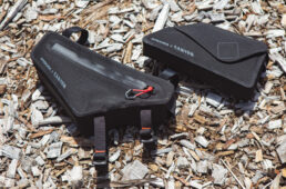 キャニオンオリジナルバイクパッキング用バッグ