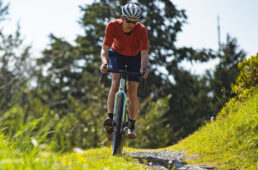 インプレッションライダー／自転車ジャーナリスト・吉本 司