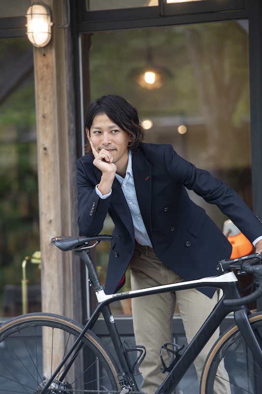 宇都宮ブリッツェン・オリジナルスーツ