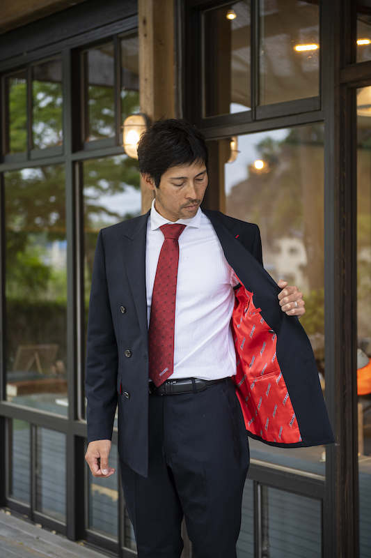 宇都宮ブリッツェン・オリジナルスーツ