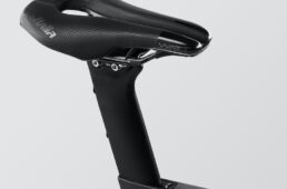 キャニオン・新型スピードマックスCFR TT Disc