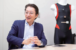 表雄一郎さん