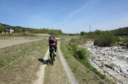 旧甲州道中のオフロード