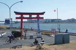 旧穴守稲荷神社の大鳥居