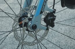 エスケープRX-E+のブレーキ