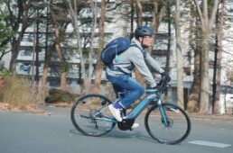 エスケープRX-E+で迫田氏が走行