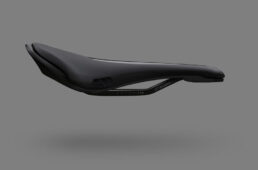 ステルスカーブドパフォーマンス