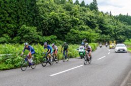 均等にローテーションを回す逃げグループ