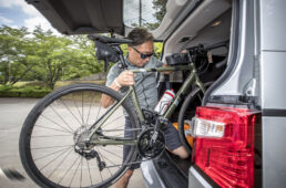 デリカD:5にグラベルロードを積む