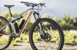 キャニオン・ラックストレイル