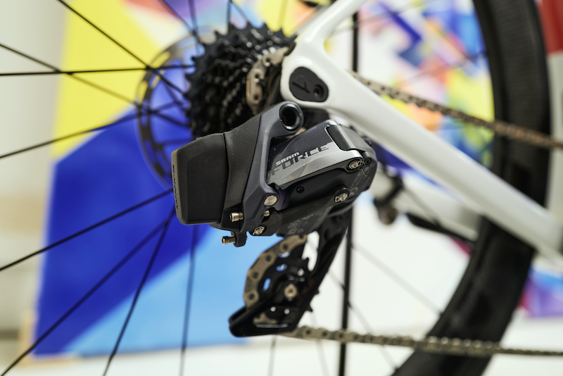 キャニオン　アルティメット CF SLX 8 Disc LTD トーベン・ギーラー・エディション