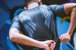 モントン2021半袖ジャージ