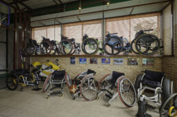 オーエックスエンジニアリングのショールーム