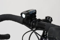 フォース・バグを装着して点灯させた様子