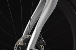 ピナレロ・ドグマ F デュラエース Di2 ディスク