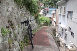 迷路のような細道