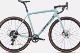 クラックスコンプ