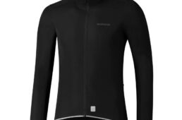 エボルブウインドジャージ