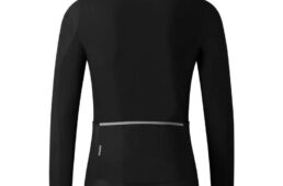 エボルブウインドジャージ