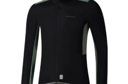 エボルブウインドジャージ