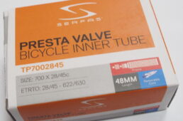 サーファス　チューブ