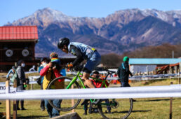 野辺山シクロクロス2021シングルスピードクラスの様子