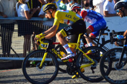 タデイ・ポガチャル選手