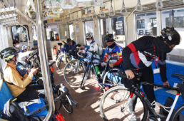 関東を中心に各日10人ほどが参加