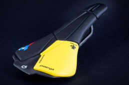 スクラッチM5ナックレール（2020ツール初制覇記念）