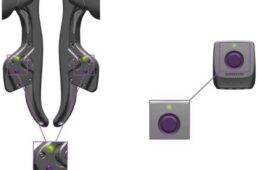 シフターのAXSボタン