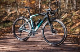 キャニオン2022グレイル