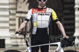 LOOK 1985レプリカアパレル