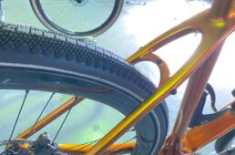 グラベルカーボンディスクのシートステー