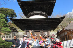 雨引観音登頂後の集合写真