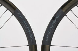 シャマルカーボンDB 2ウェイのリム