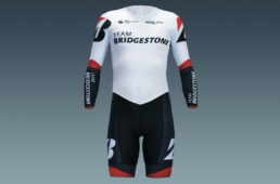 ウエイブワン・スピードエアロスーツ