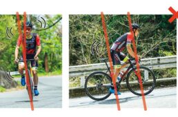 ●初級者に多く見られるのが、ダンシングをすると上半身が疲れてしまい、ダンシングを繰り返しているうちに踏めなくなってペースが落ちてしまうケース。ペダルに体重をうまく乗せられず、腕で固定しようとしているためだ