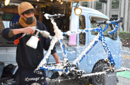 ラバッジョとコラボした自転車洗車イベントを開催