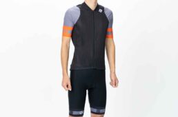 ICON メッシュサイクルジャージ ブリーズ（1万4099円）●納期／35〜56日・5着〜