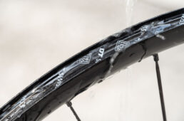 ベジタレックスを洗い流す様子