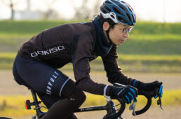 前傾を深くして走る森本さん