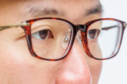 ノーズパッドの鼻への接触面積が広い