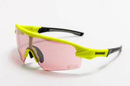 スワンズ ストリックス・ディーエー