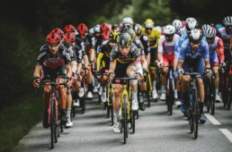 ワールドツアーチームバイク大図鑑2022