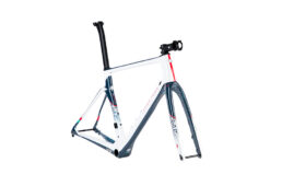 ウエムラサイクルパーツ　チャプター2